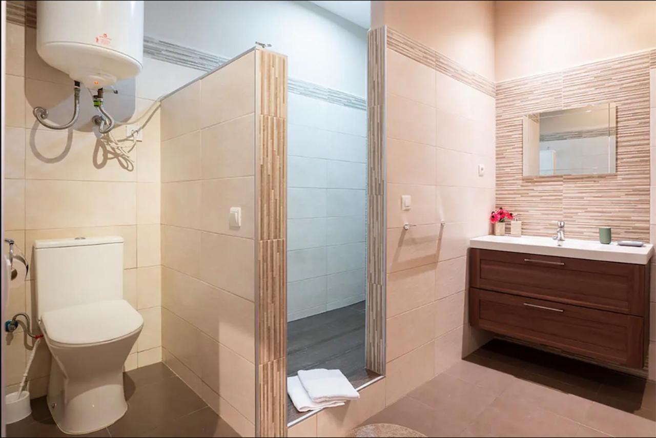 Rustic & Nice Apartment In Malaga Center Esterno foto